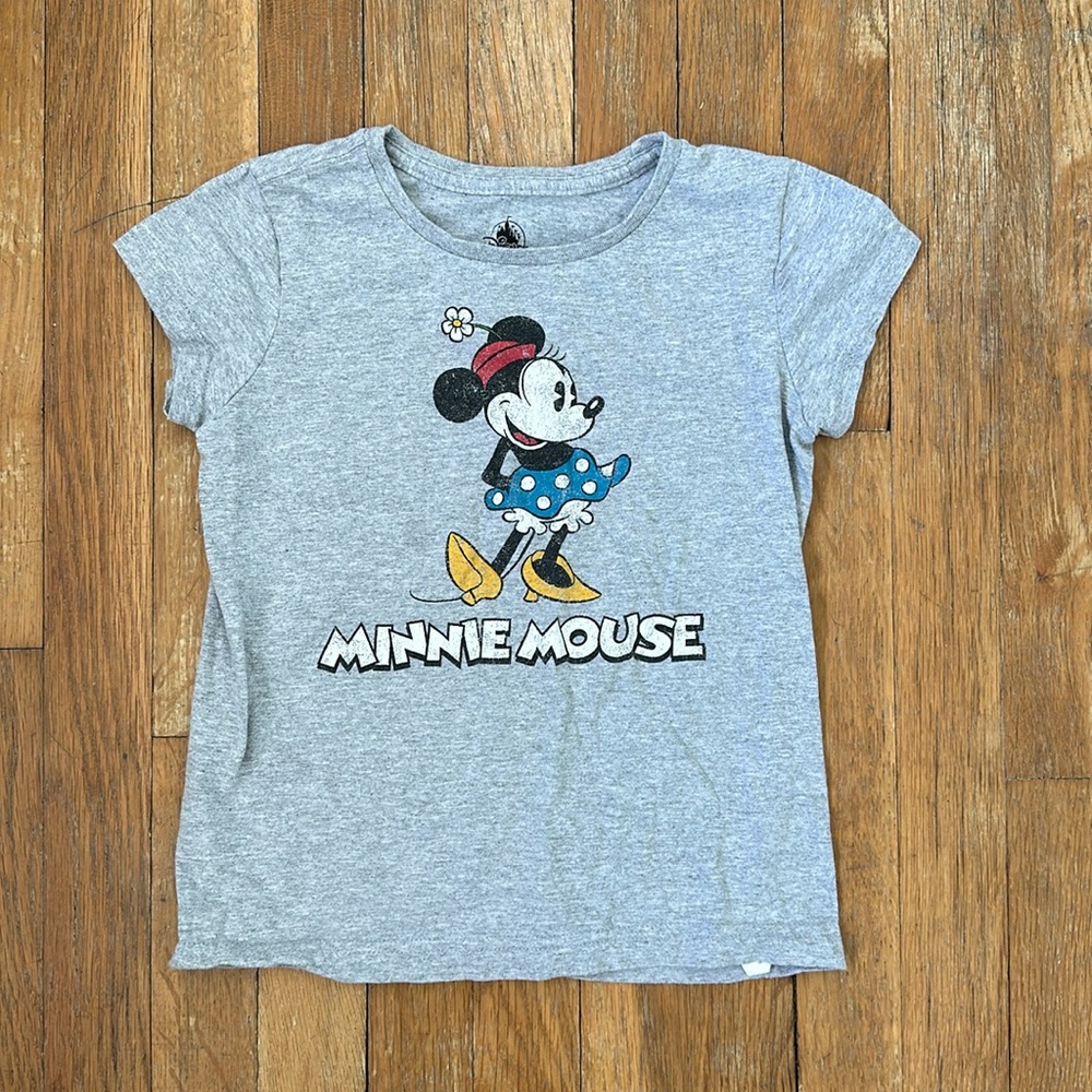 Girls fit Minnie Mouse shirt
